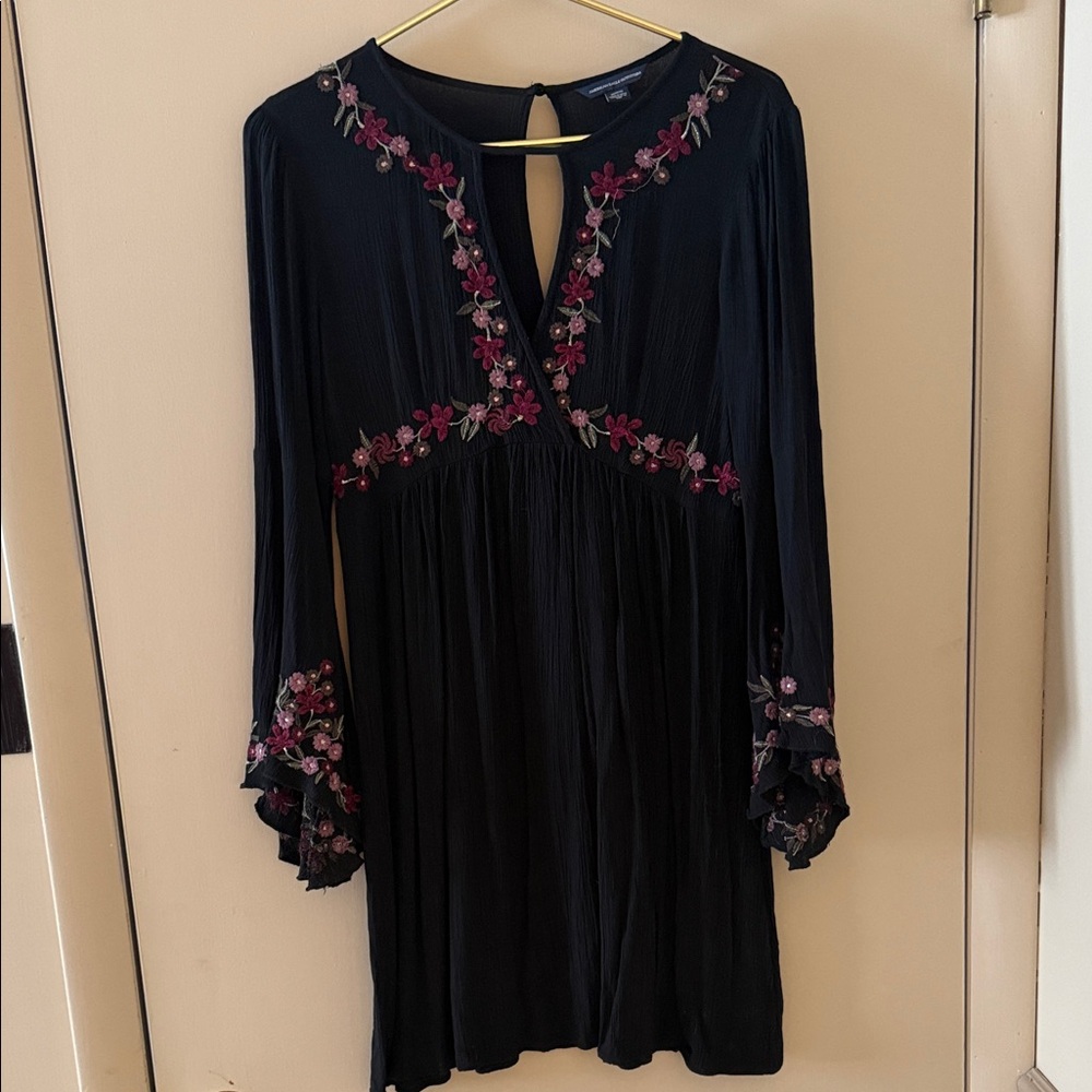 American Eagle Floral Flowy Dress